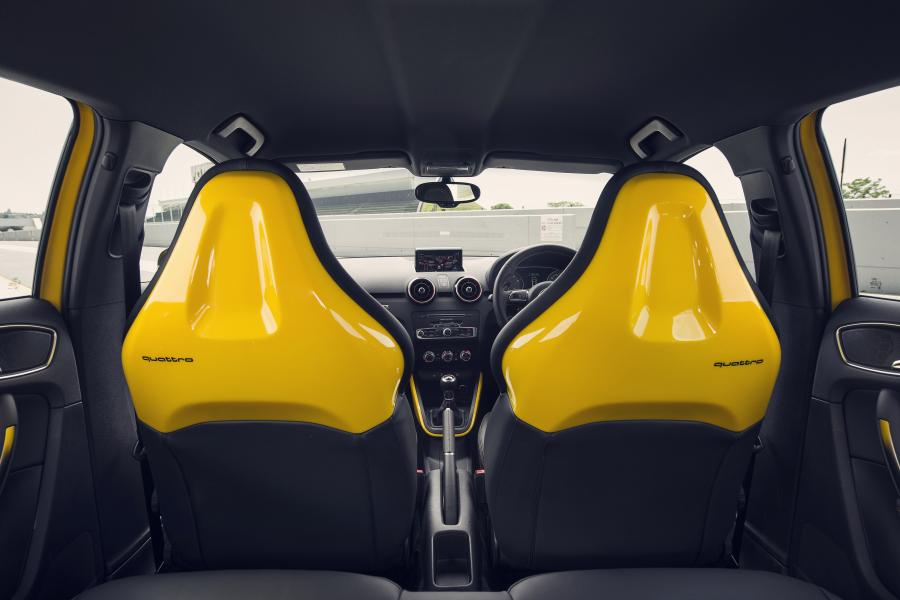 Интерьер Audi S1 Sportback (8X) 2014 года  (ZA) (фото 11 из 11)